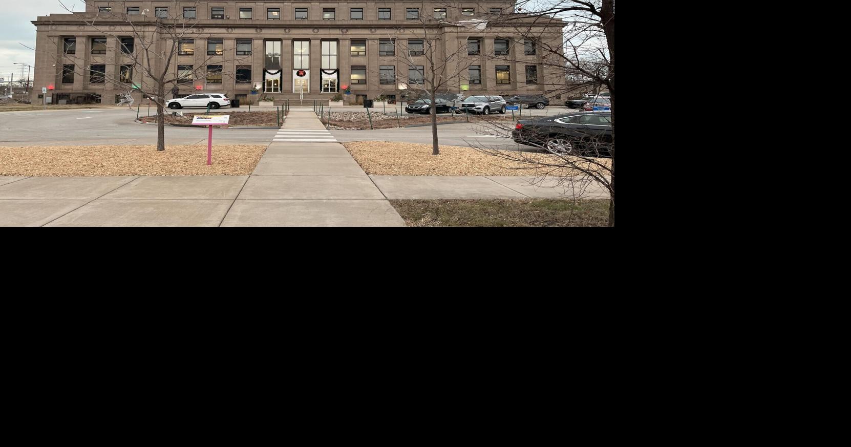 Union deals and tax abatements: how NWI municipalities started their year