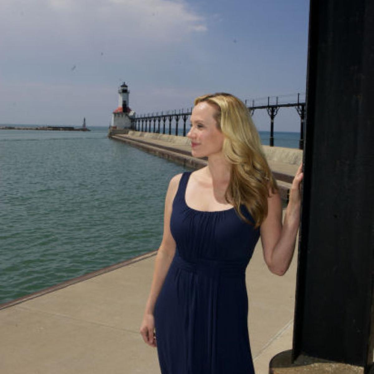 Rain Or Shine Megan Glaros Loves Being Her Hometown Meteorologist Lifestyles Nwitimes Com
