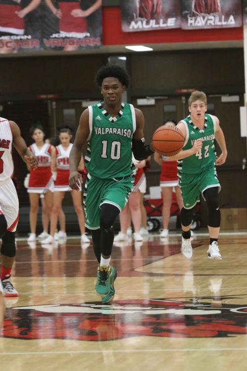 Boys Basketball Valparaiso S Newman Announces His Top Four