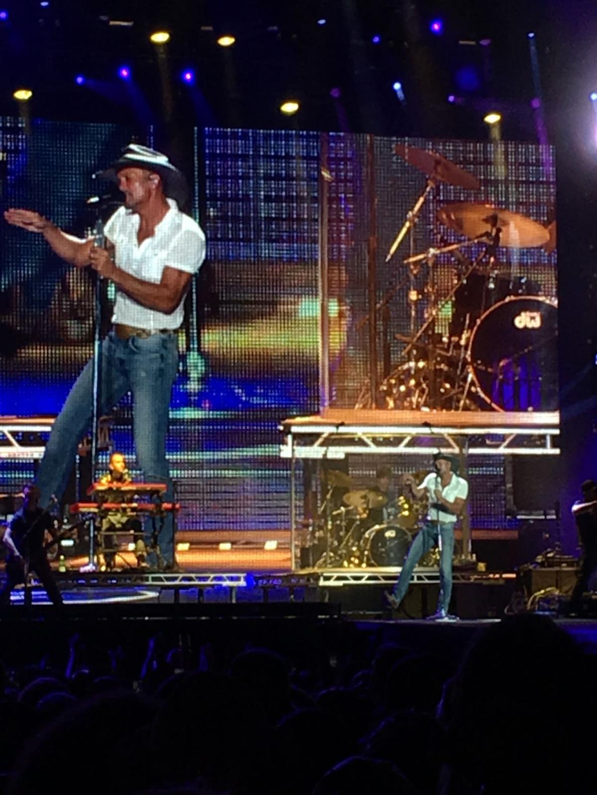 tim mcgraw tour chicago