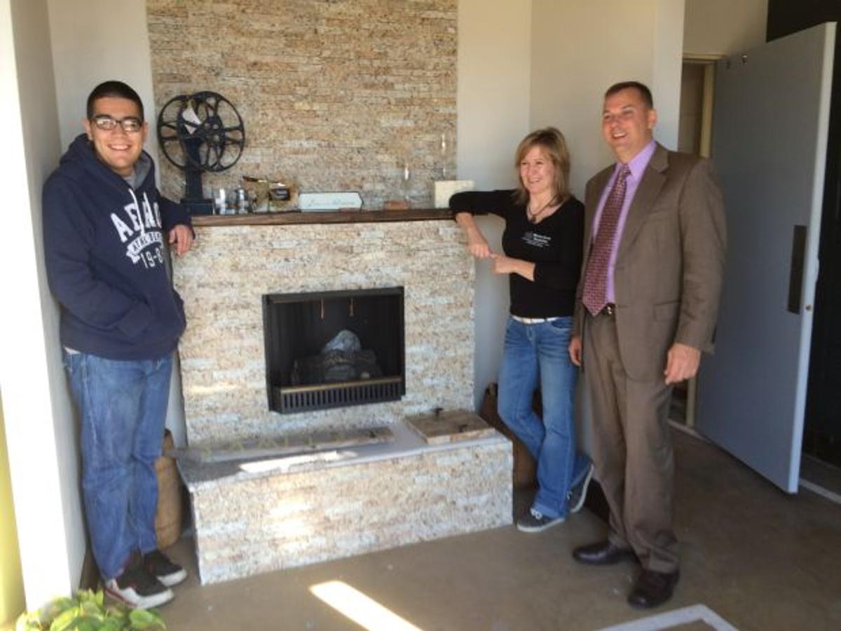 New Store At The Arc Creates Granite Items From Waste Lake County News Nwitimes Com