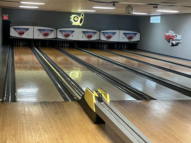 Frankfort Bowl ends run as sporting establishment, gathering place