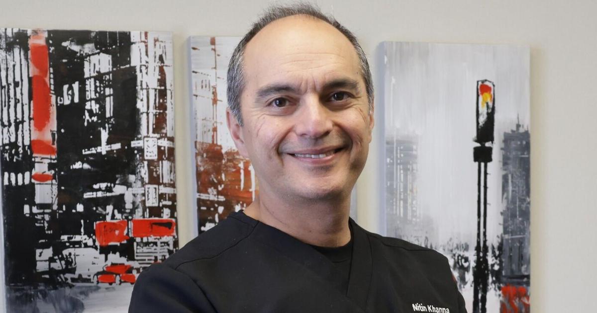 Good posture assures spine health, reduces chance of pain Good posture assures spine health, reduces chance of pain