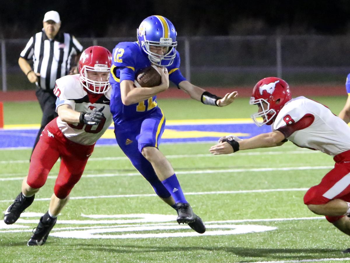 Highland rolls by Munster in Battle of the Bridge NWI Preps Football