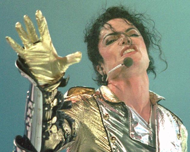 One of Michael Jackson's 'Billie Jean' Gloves Can Be Yours (For the Right  Price)