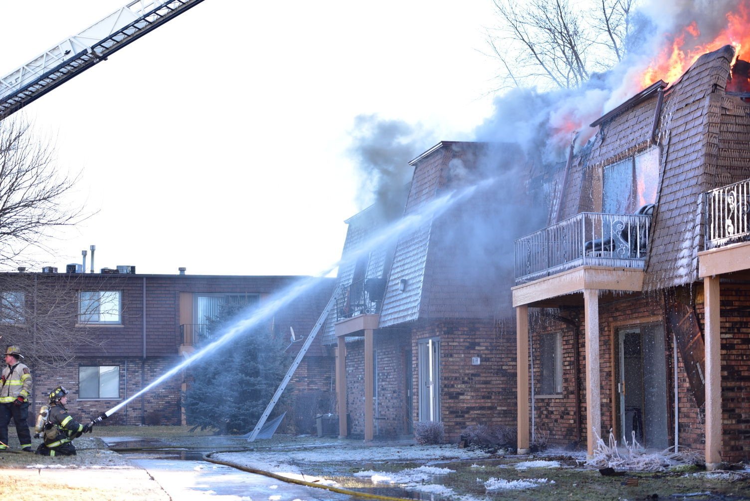 Fire Displaces Numerous Residents In Glenwood | South Suburban News ...