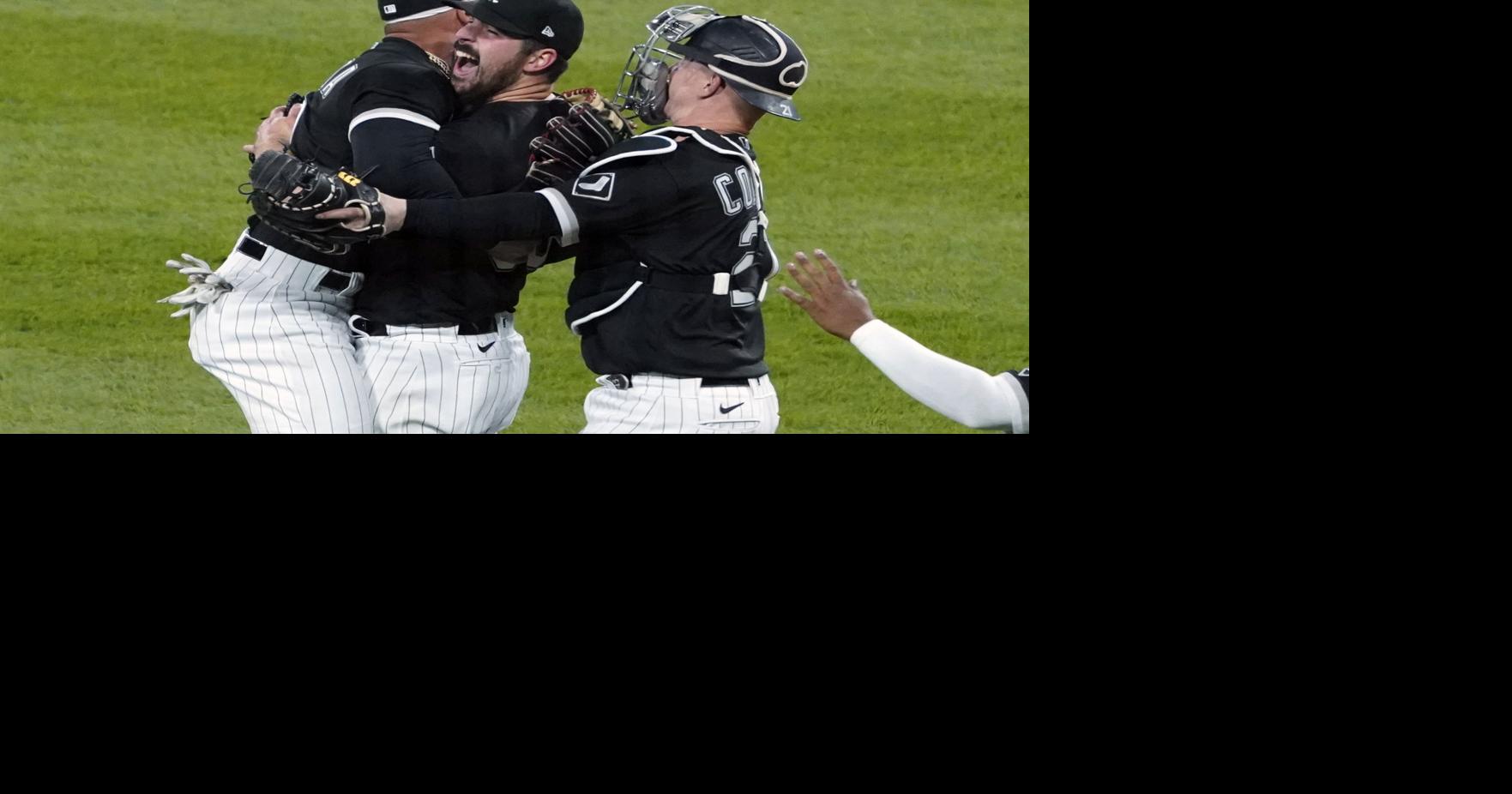 White Sox starter Carlos Rodón throws no-hitter against Indians Ohio &  Great Lakes News - Bally Sports