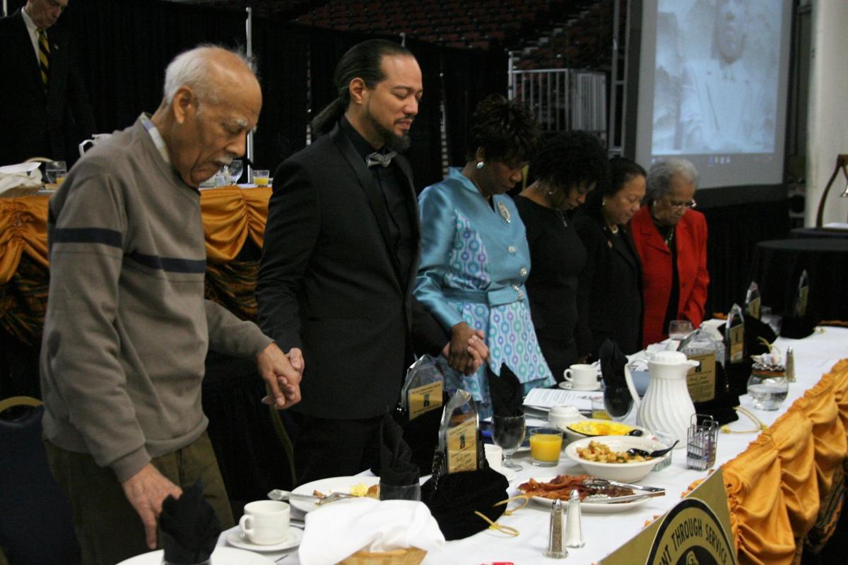 Seven honored at Gary Frontiers Service Club's MLK breakfast