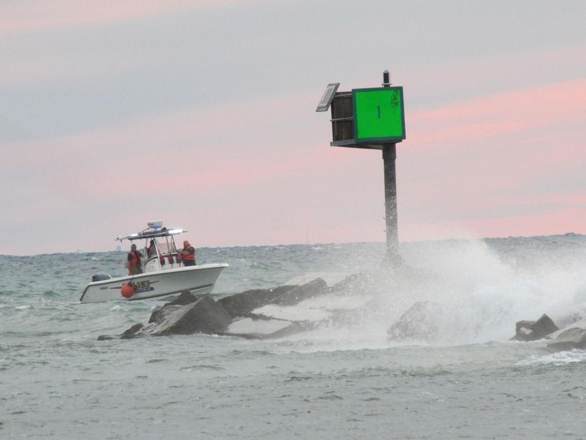 Update 2 People Drown 1 Still Missing At Lake Michigan Beaches As Hazards Statements Were In Effect Latest Headlines Nwitimes Com