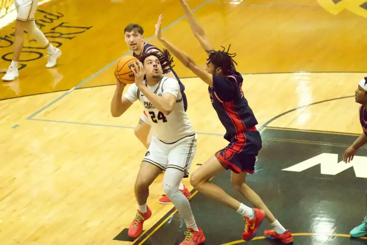 Men's Basketball drops OT heartbreaker at Lake Superior State in GLIAC Tournament Quarterfinals