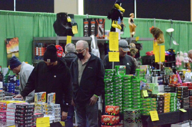 Tinley Golf Expo brings a touch of spring to convention center