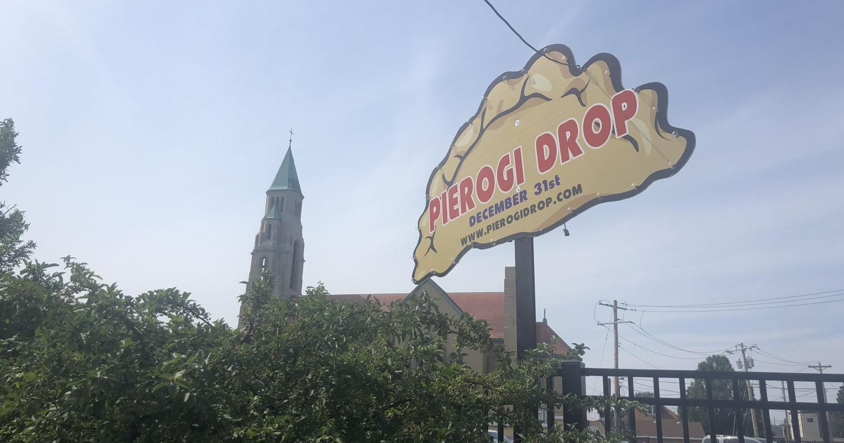 Pierogi Drop to ring in 2023 with fireworks, new Mr. Pierogi and a giant Polish dumpling - Vimarsana News