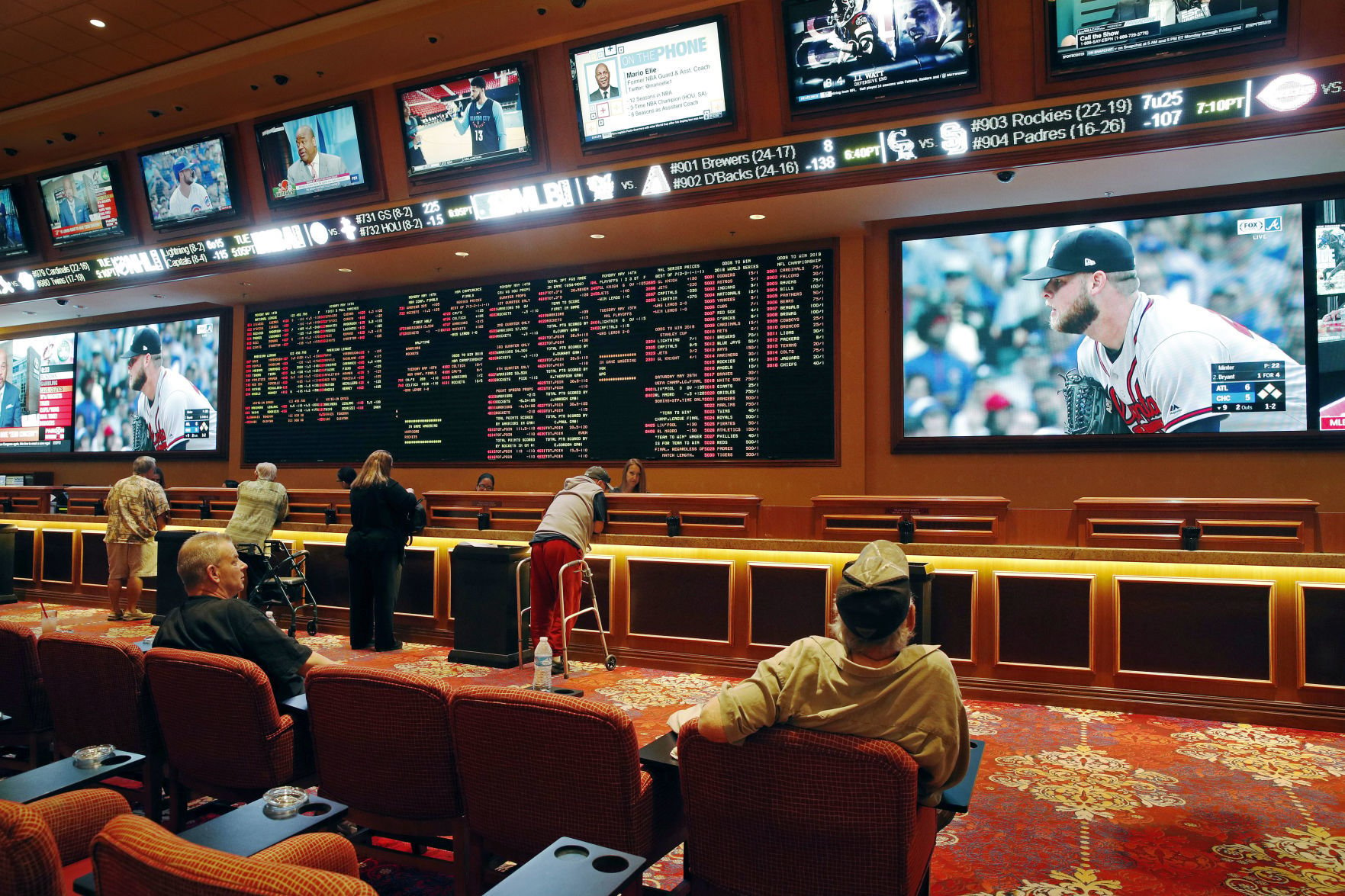 ameristar casino sports book hours