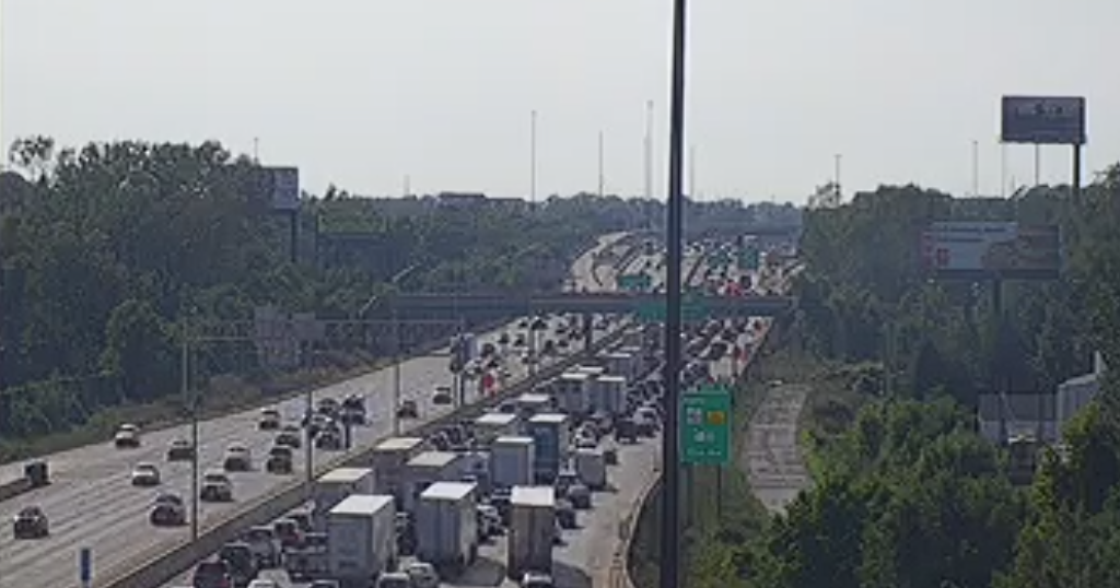 Stalled vehicle clogs holiday weekend travel on I-80 in Northwest Indiana