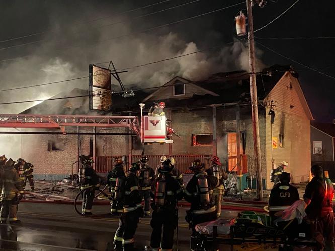 Cedar Lake bar destroyed in fire; bartender gets patrons to safety
