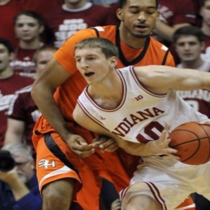 No 1 Indiana Cruises Past Sam Houston St Indiana Hoosiers