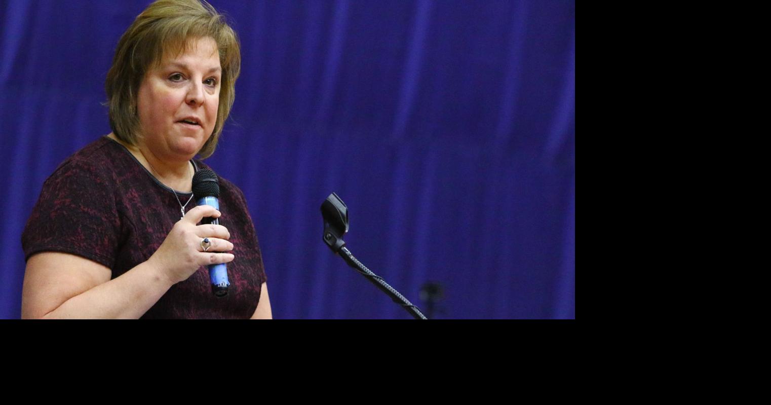 UPDATE: East Chicago schools superintendent resigns, district seeking applications for interim replacement