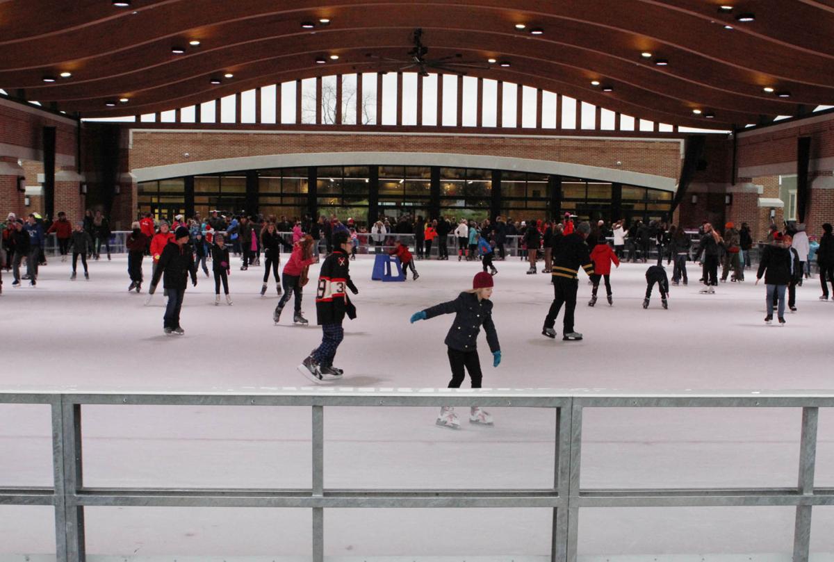 Valparaiso's new ice rink opens Porter County News