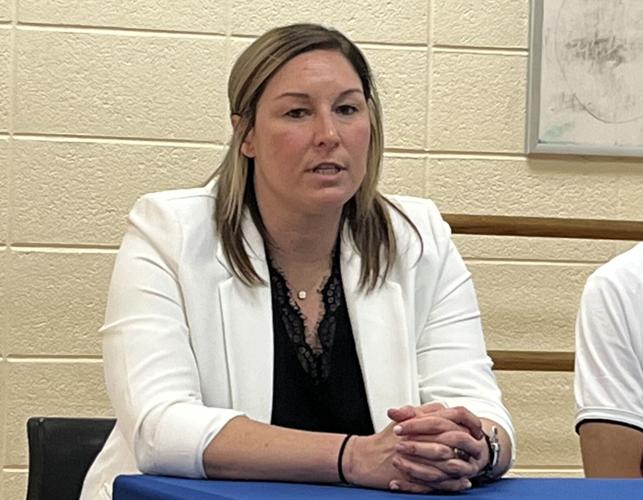 Volleyball coaches recognize 2 outside hitters who helped Marist to state title, national ranking