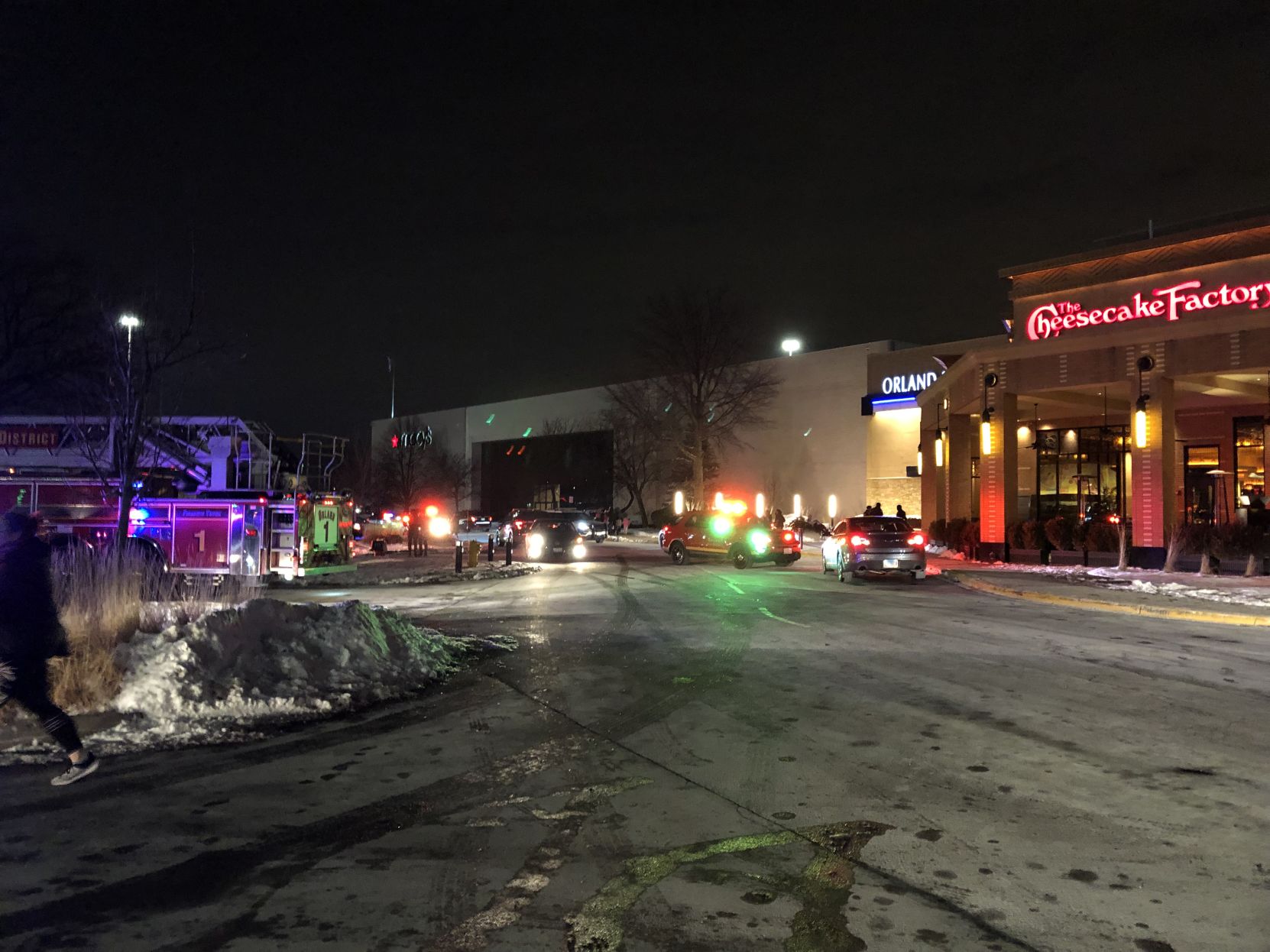 UPDATE: 19-year-old Fatally Shot At Orland Square Mall, Gunman Still At-large | Local News ...