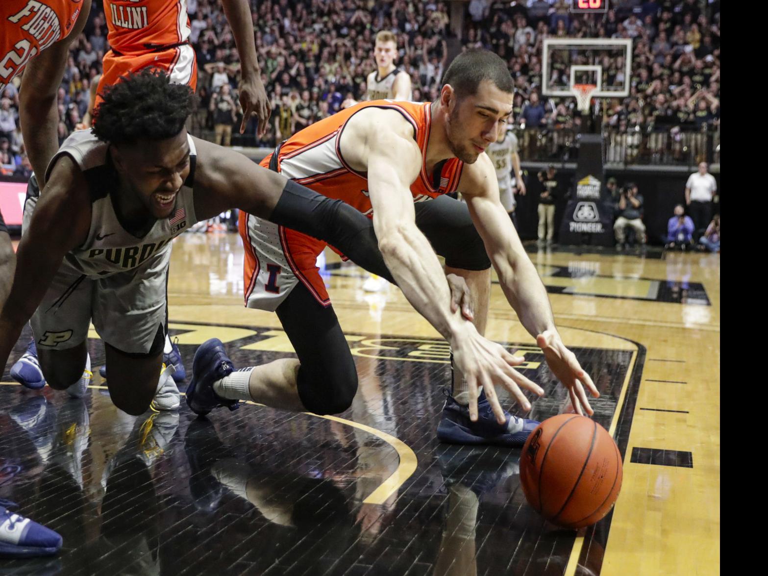 No 21 Illinois Runs Away In 2nd Half To Sweep Purdue Purdue