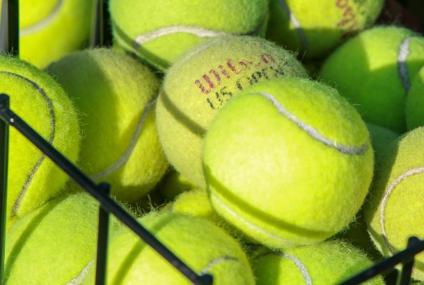 Tennis