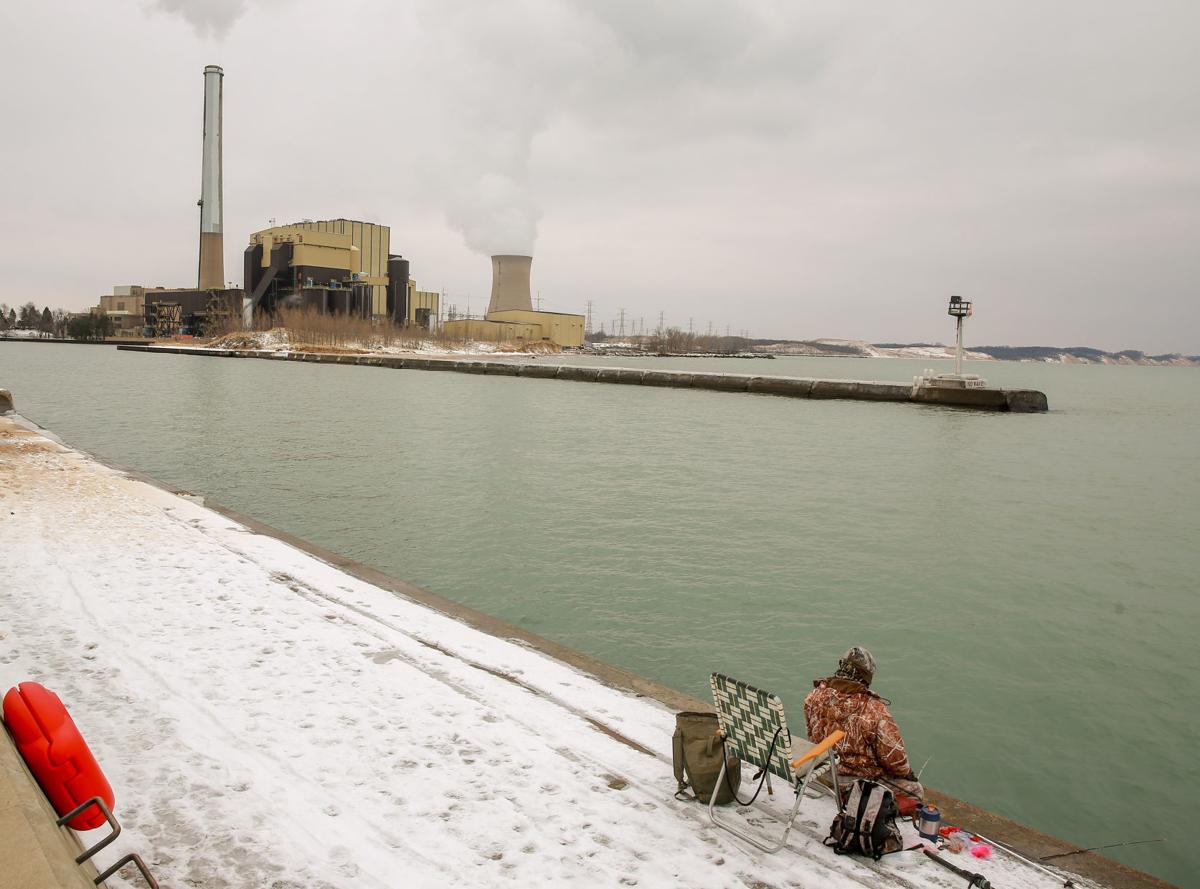 Michigan City Hopes To Open Lakefront Up To Public When Nipsco Plant Decommissioned Northwest Indiana Business Headlines Nwitimes Com
