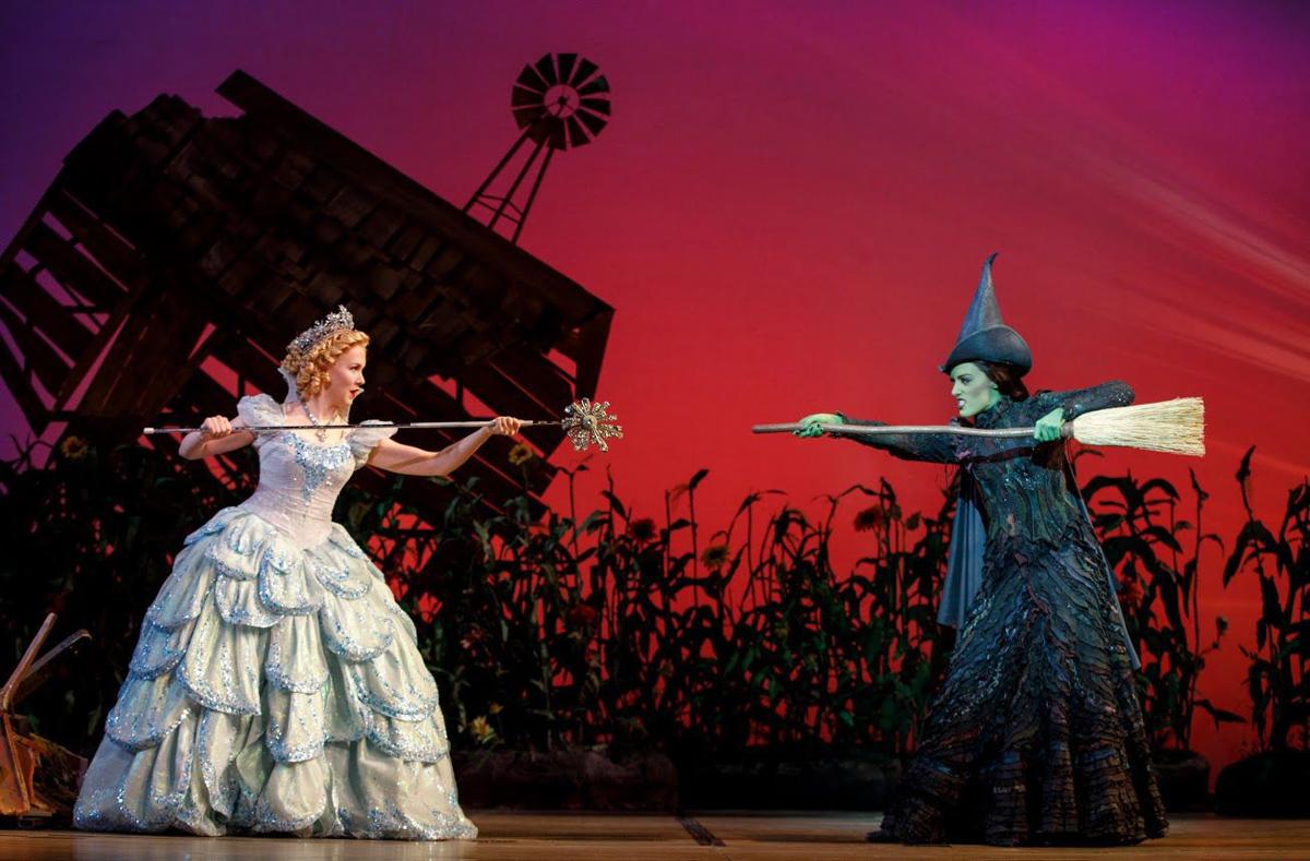 'Wicked' still a mesmerizing production in Chicago