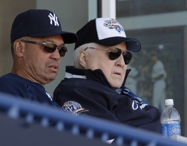 Yankees owner George Steinbrenner having a laugh with Darryl