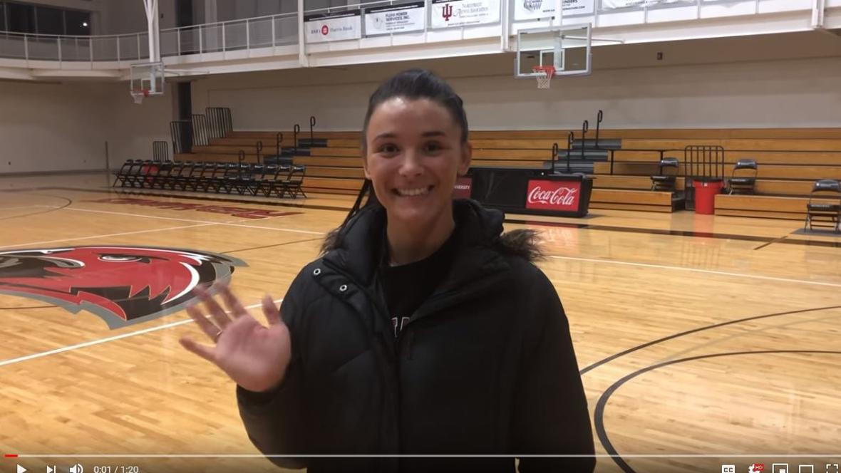 Women S Basketball Iun S Grayce Roach Overcomes Obstacles Makes