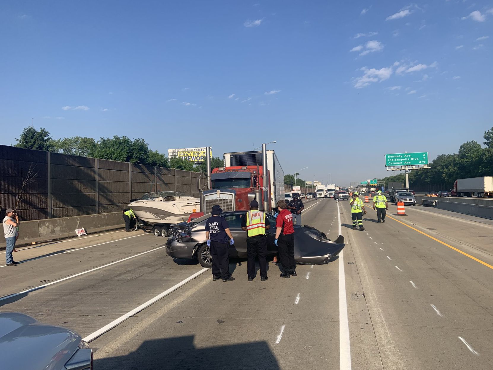 UPDATE: Lanes Reopened After Mutli-vehicle Crash On Borman