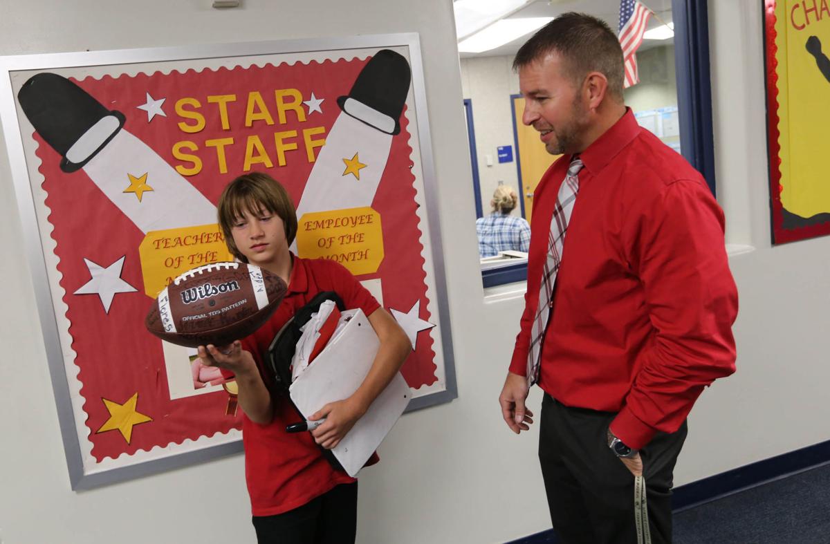 Lake Ridge Elementary students make history with wax museum - VIDEO/PHOTOS