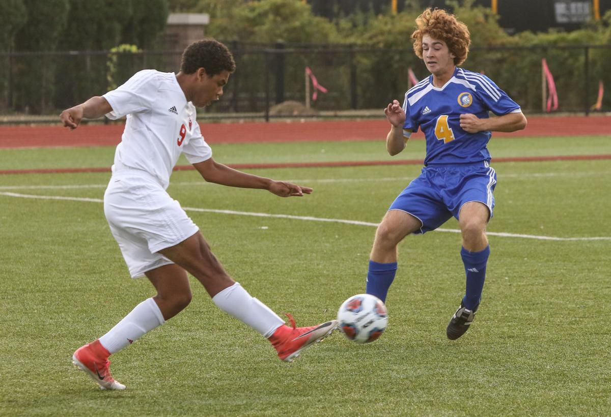 Boys soccer - EC Sectional - Highland-Munster