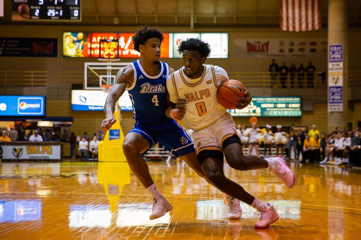 Valparaiso Will Play Evansville In Missouri Valley Play In Game