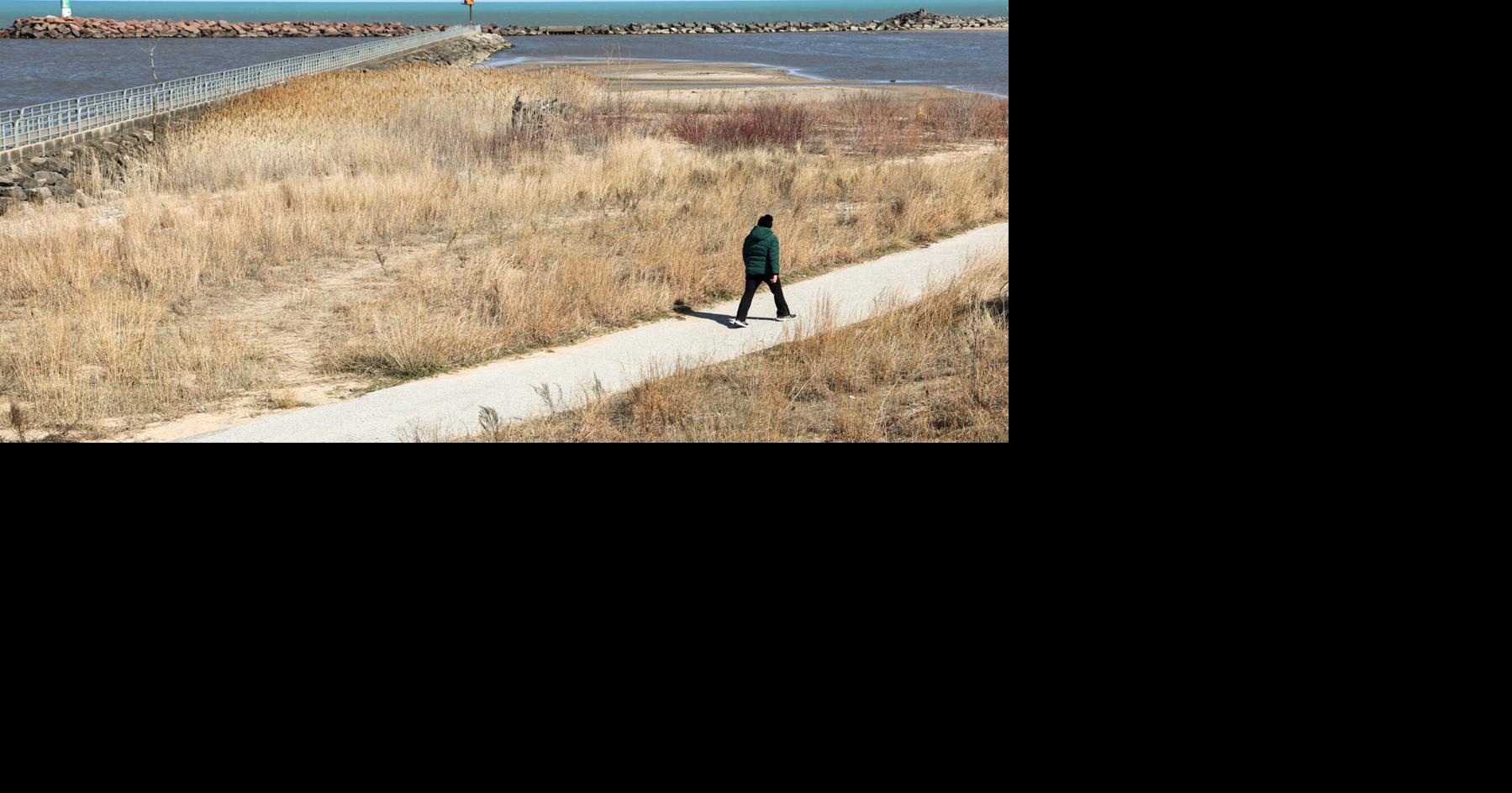 Investments along Lake Michigan shore bringing more visitors to Indiana Dunes