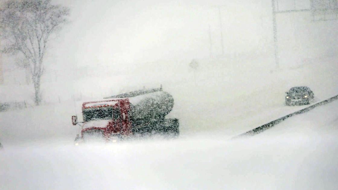 Up To 8 Inches Of Snow Could Start Pouring Into Northeast Region Christmas Eve Local News Nwitimes Com Northern Indiana Snow Christmas 2021?