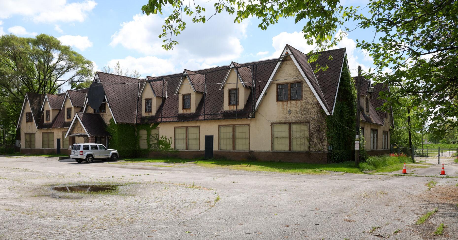 Nearly century-old Indiana Botanic Gardens mansion grew into world's largest herbal medicinal company, faces demolition - Vimarsana News
