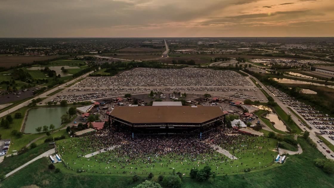 Hollywood Casino Amphitheatre Tunes Up For The Return Of Live Music hollywood-casino-amphitheatre-tunes-up-for-the-return-of-live-music