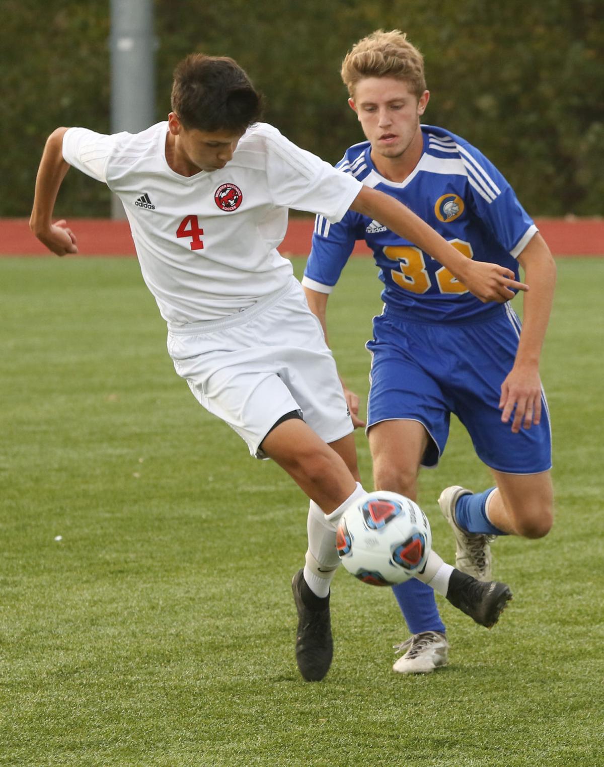 Boys soccer - EC Sectional - Highland-Munster
