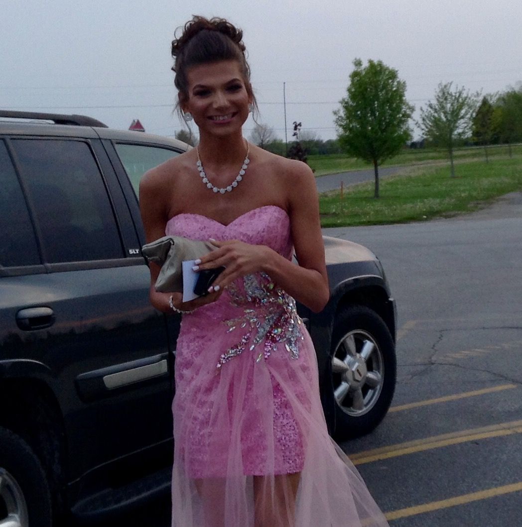 Portage Transgender Teen Places Second In Prom Queen Contest News