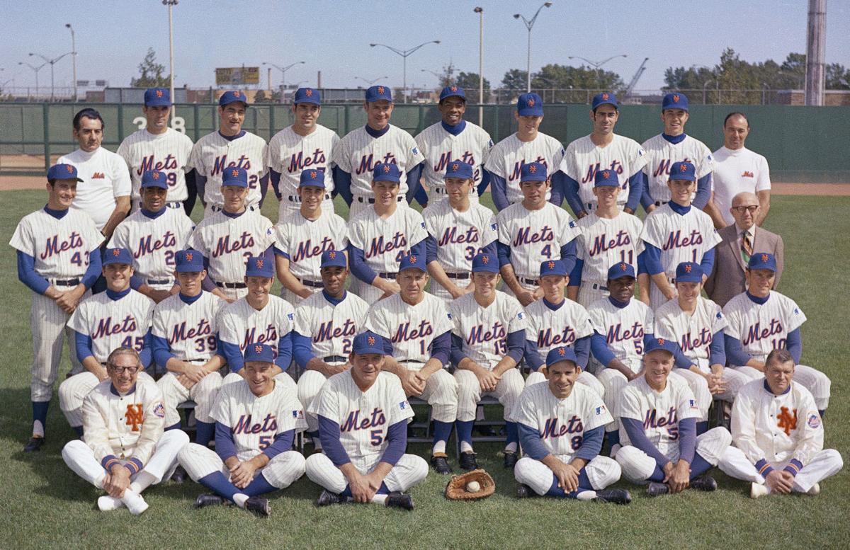 Yogi Berra and Warren Spahn, teammates on the 1965 Mets : r
