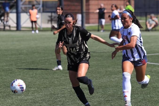 Women's Soccer drops GLIAC opener to Davenport