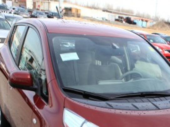 Dealers Want Electric Leaf To Generate Demand Newsletter Featured Story Nwitimes Com