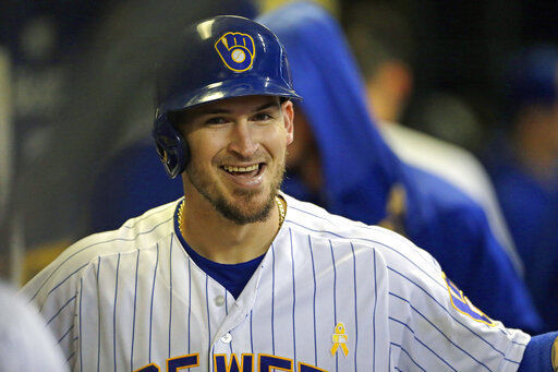 Catcher Yasmani Grandal, White Sox reach $73M, 4-year deal