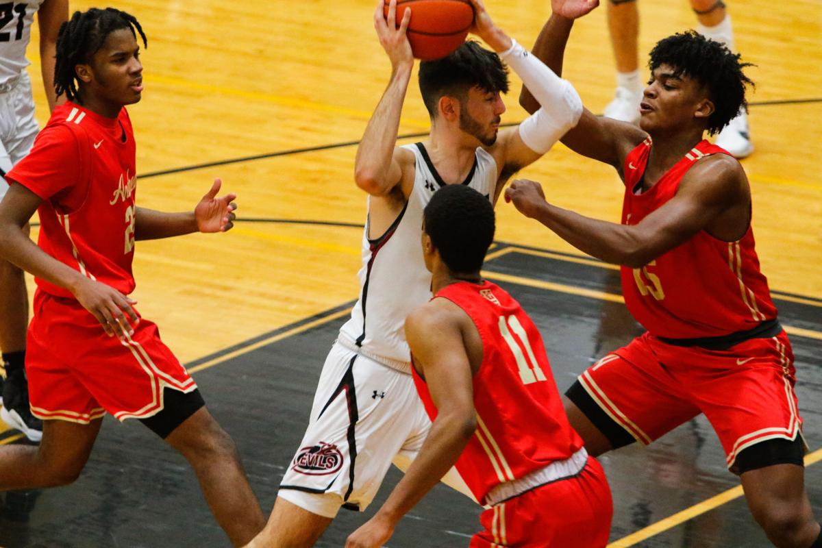 deshon burnett s late game steal helps