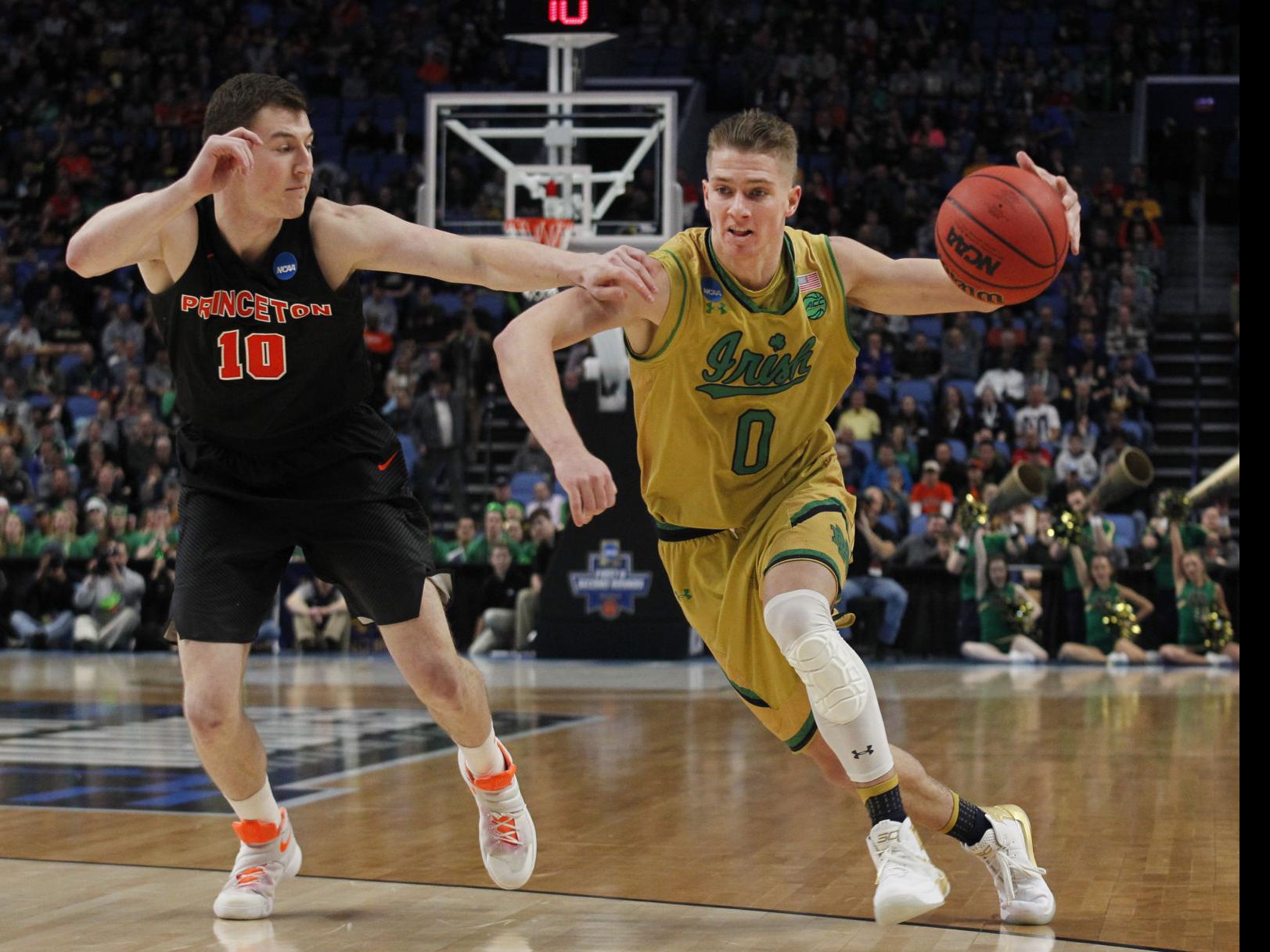 Notre Dame Hangs On To Beat Princeton Notre Dame Fighting Irish