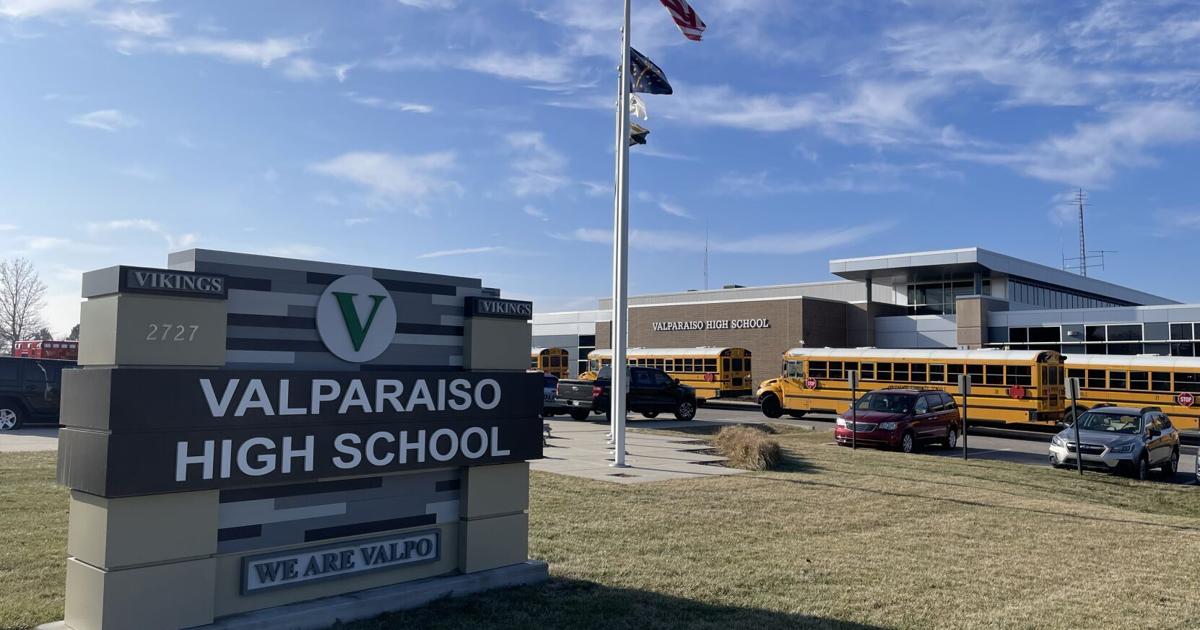 Valpo schools OKs over 385 million to replace scoreboard