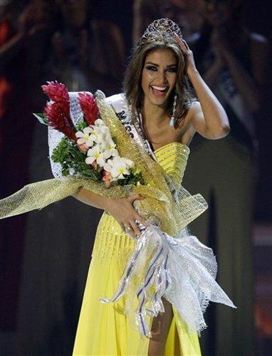 Miss Venezuela takes 2008 Miss Universe crown 