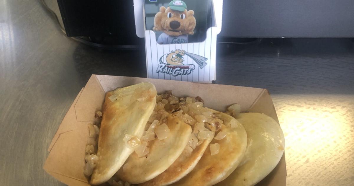 stoisko z pierogami, kawa z brązową skórką i miejsce na odsprzedaż rodziny alfa;  Aktualizacja pierogów Ixxa i Dana stoisko z pierogami, kawa z brązową skórką i miejsce na odsprzedaż rodziny alfa;  Aktualizacja pierogów Ixxa i Dana