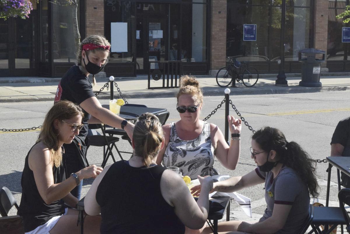 Exchange-Virus Outbreak-Outdoor Dining